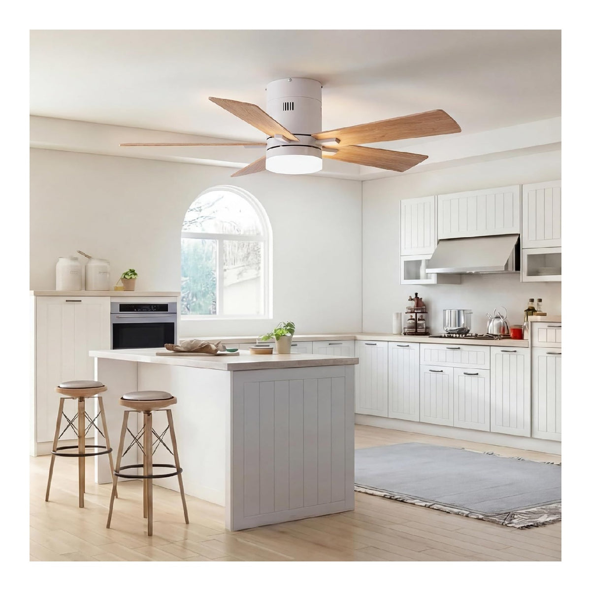 Luminaire Blanc et Ambre aux lignes epurees avec eclairage confortable 24 W