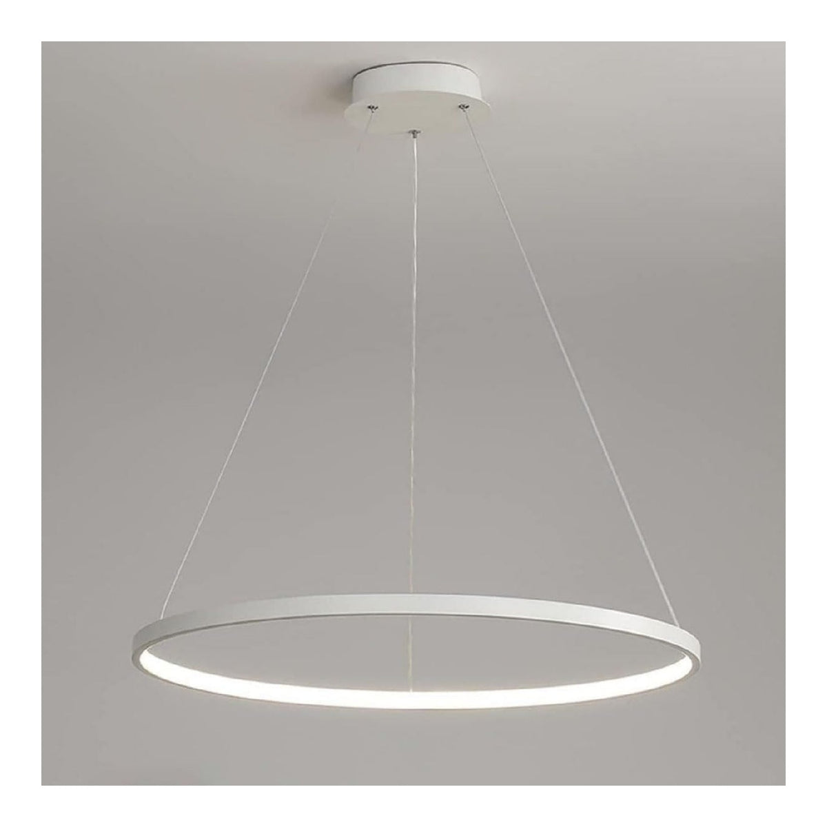 Suspension Noir et Blanc aux lignes epurees avec eclairage confortable 26W 3000K