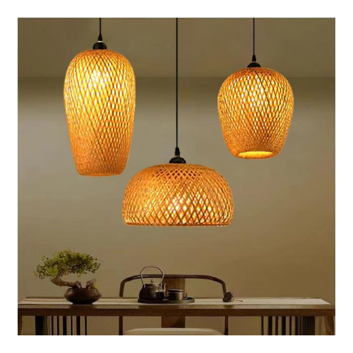 Suspension Ambre et Rouge a presence elegante et lumiere agreable 40 W E27